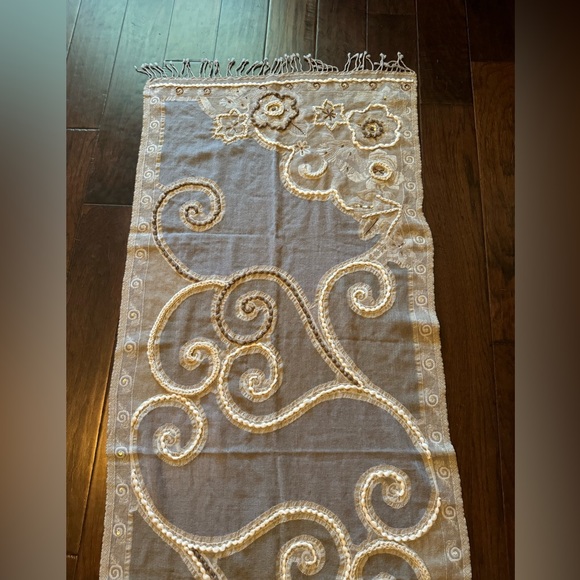 PURSET 100% Wool Beaded Scarf - Picture 5 of 11